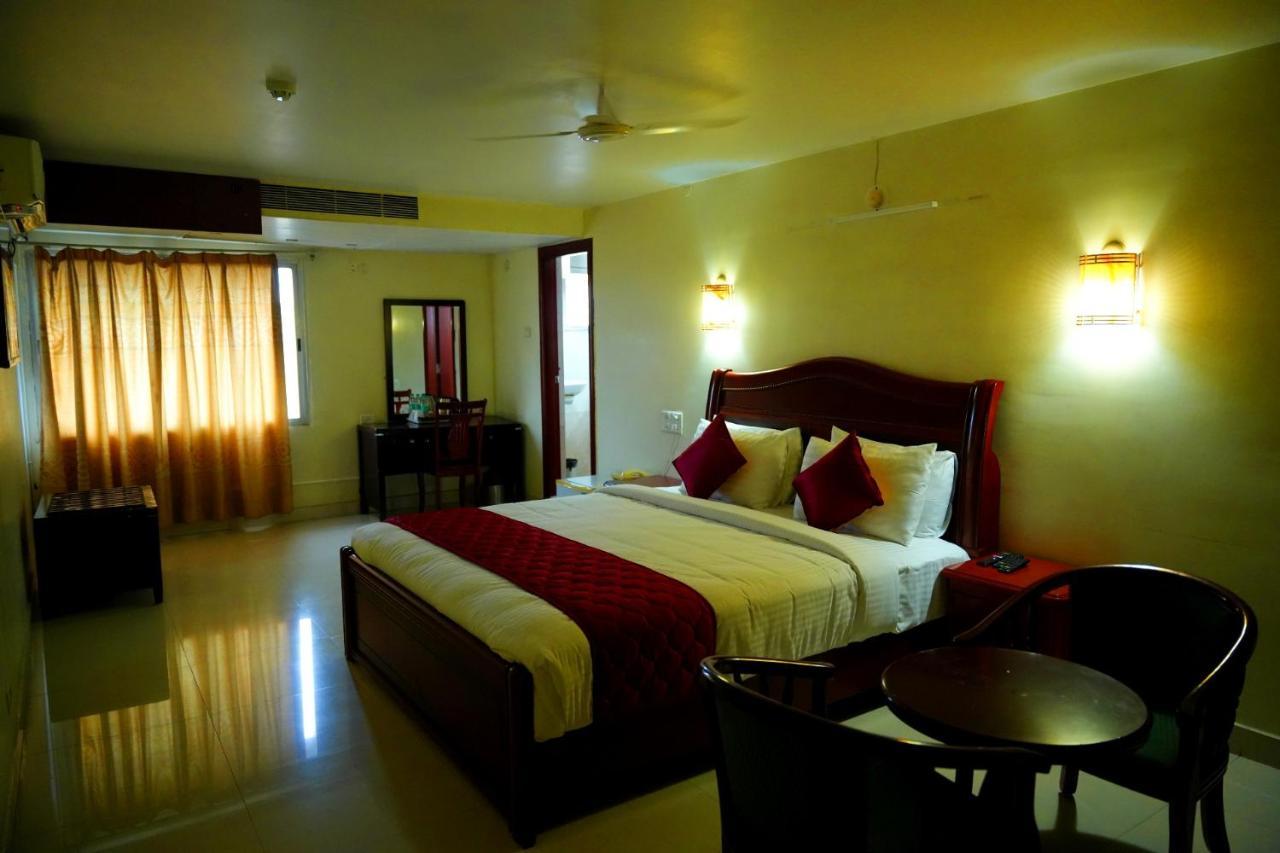 Mg Zion Hotel Tirupati Ngoại thất bức ảnh