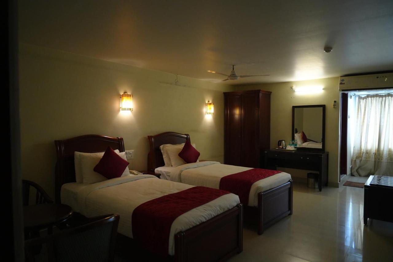 Mg Zion Hotel Tirupati Ngoại thất bức ảnh