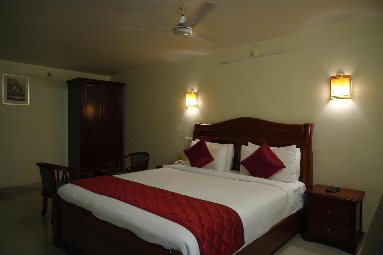 Mg Zion Hotel Tirupati Ngoại thất bức ảnh